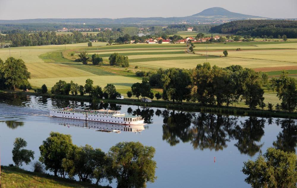 Florentina Boat Litomerice Exterior foto